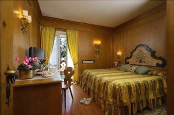 Hotel Menardi