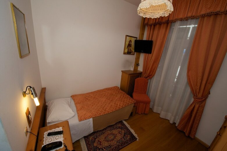 Hotel Montana