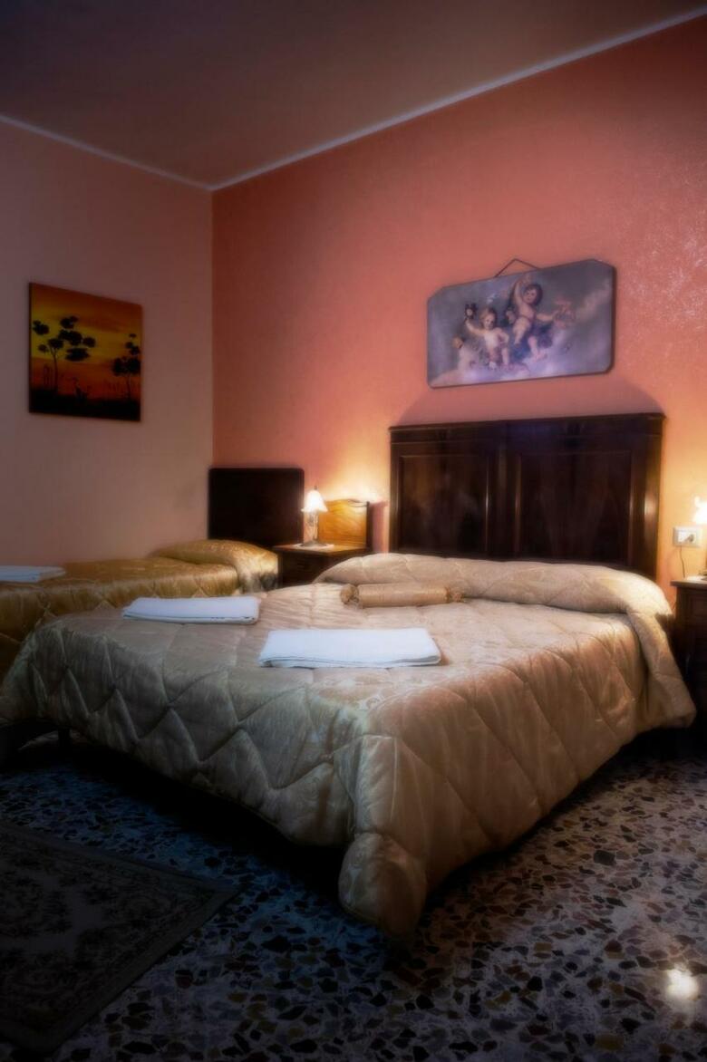 Hostal Maison De Lussy