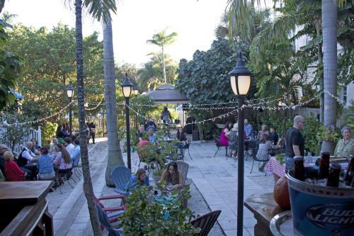 Bed & Breakfast Palm Beach Hibiscus