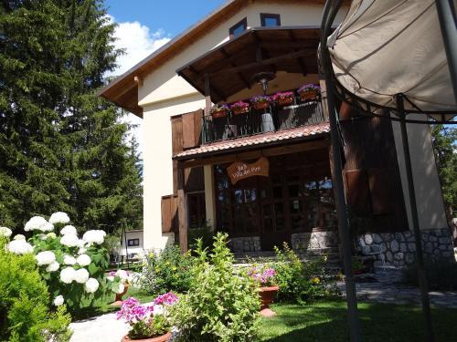 Bed & Breakfast Villa Dei Pini