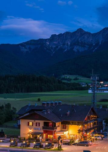 Hotel Dolomitenhof