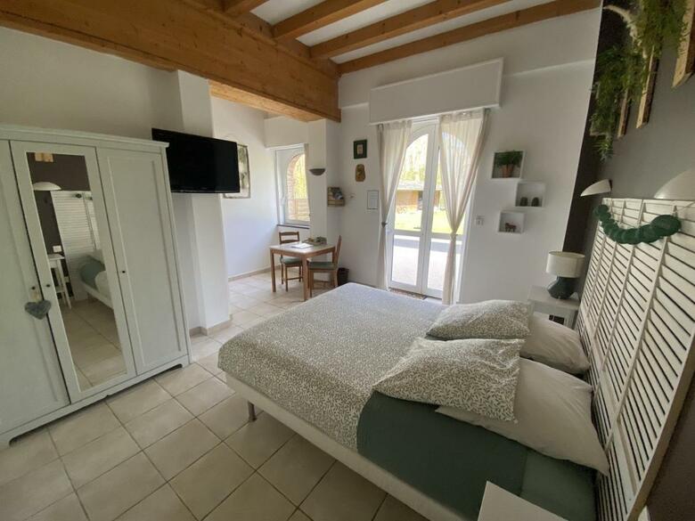 Bed & Breakfast Chambres D'h�tes Aux Ecuries Du Chateau