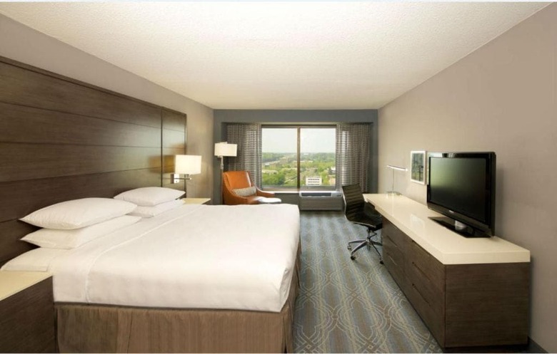 Hotel Doubletree By Hilton Bloomington Minneapolis South