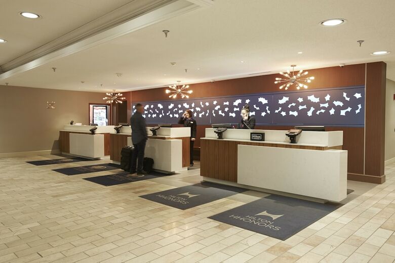 Hotel Doubletree By Hilton Bloomington Minneapolis South
