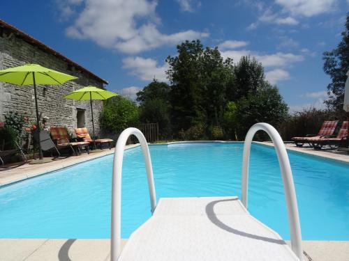 Bed & Breakfast La Fontenelle Chambres D'h�tes