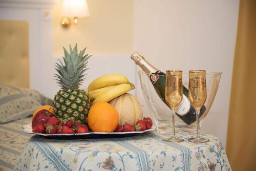 Falli Exclusive Rooms And Breakfast