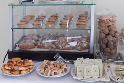 Falli Exclusive Rooms And Breakfast