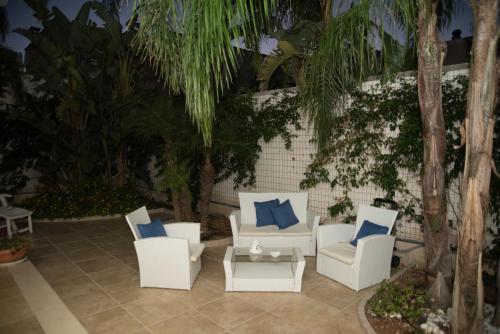 Falli Exclusive Rooms And Breakfast