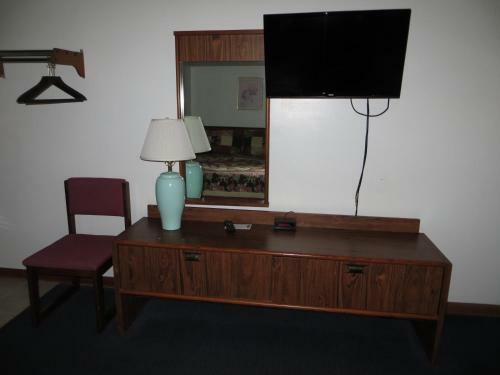 Green Valley Motor Lodge