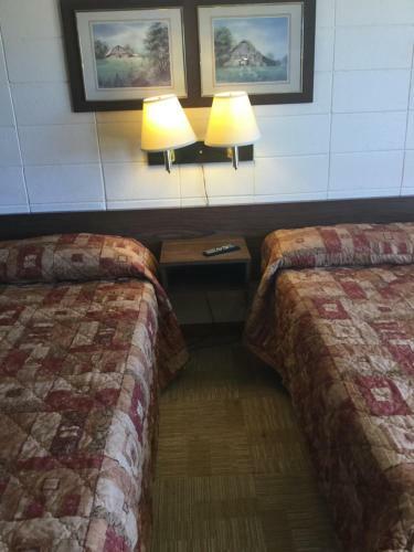 Towne Center Motel
