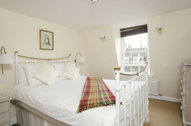 Bed & Breakfast Henrietta House