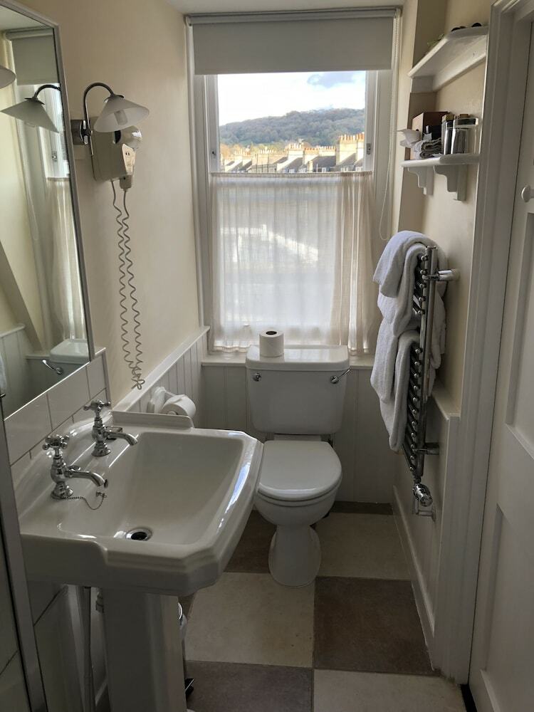 Bed & Breakfast Henrietta House