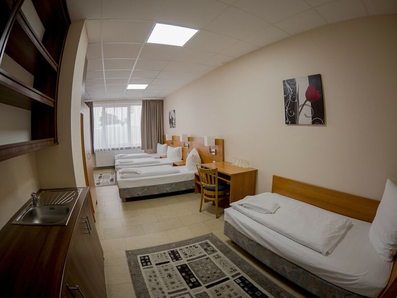Hostal Hotel An Der Bille