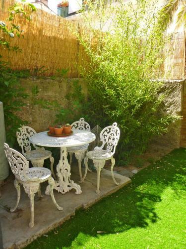 Bed & Breakfast Les Cagettes En Ville