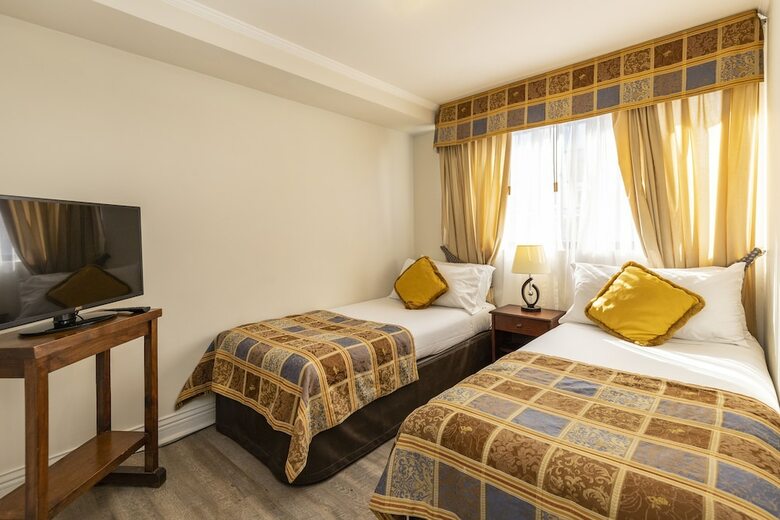 Hotel Park Plaza Apartments