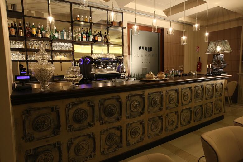 Seeport Hotel