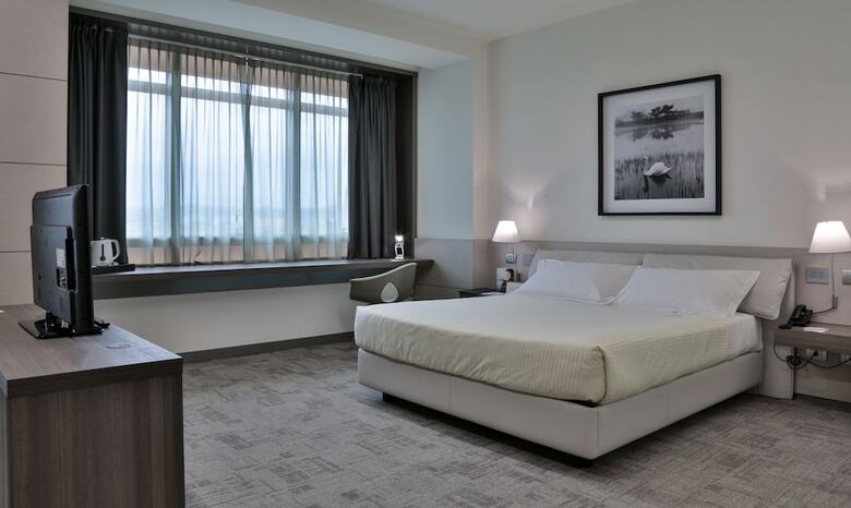 Hotel Unahotels San Vitale Bologna