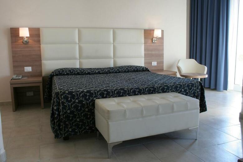 Hotel Mediterraneo