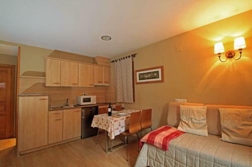 Aparthotel El Reyno (.)