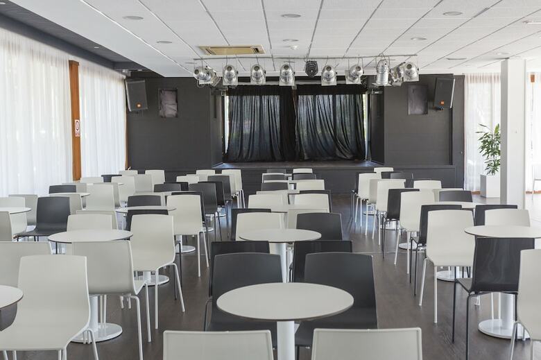 Hotel Globales Cala Blanca