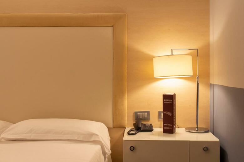 Hotel Smy Bologna Centrale