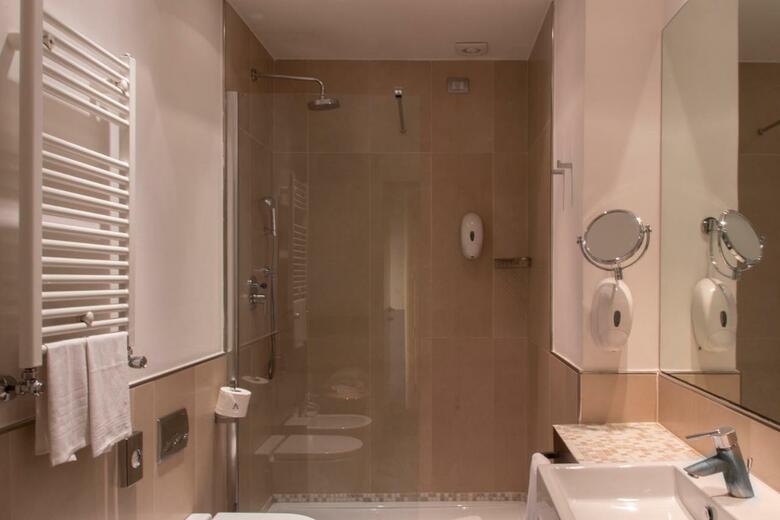 Hotel Smy Bologna Centrale