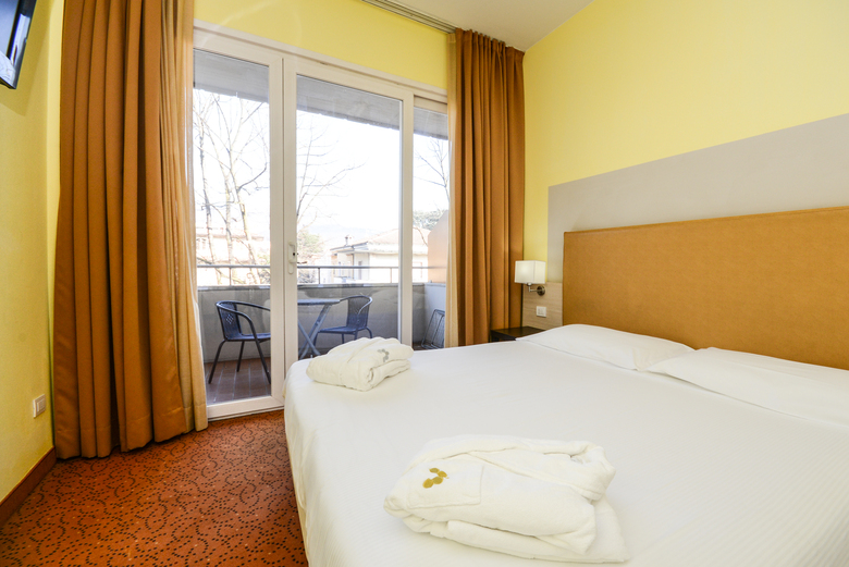 Hotel Regal Residence