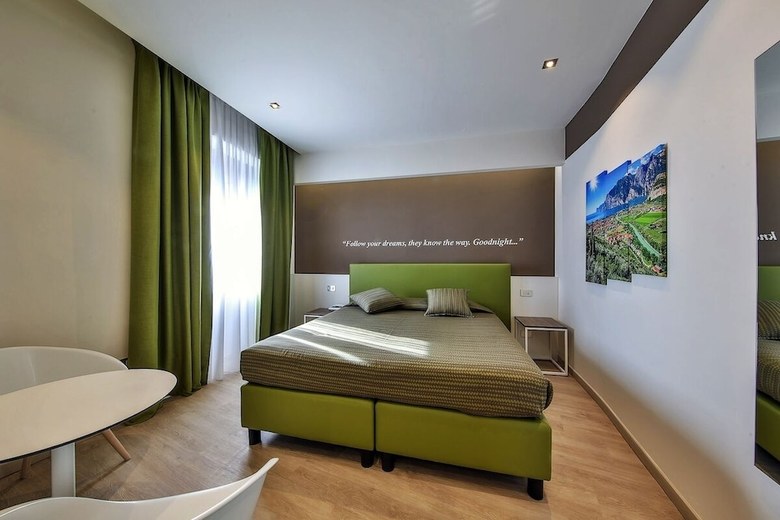 Hotel Ideal