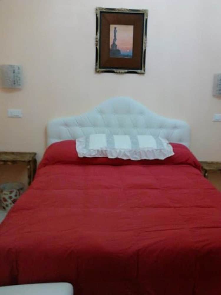 Bed & Breakfast Affittacamere Alba