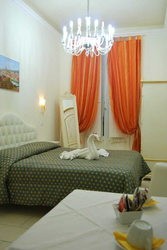 Bed & Breakfast Affittacamere Alba