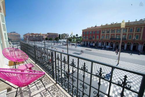 Apartement Place Massena