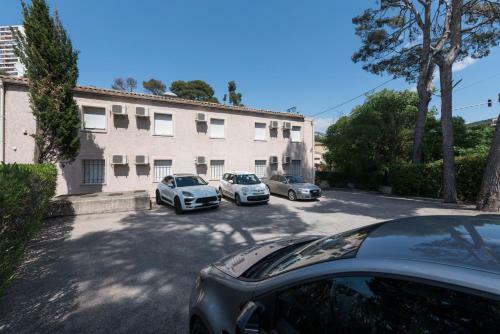 Hotel H�tel Du Rocher