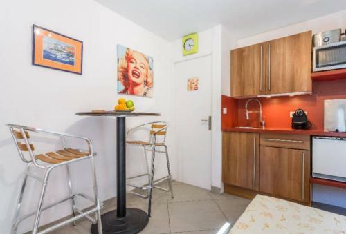 Bed & Breakfast Pied � Terre En Ville
