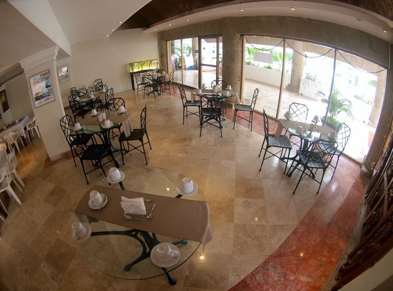 Hotel Solamar Inn