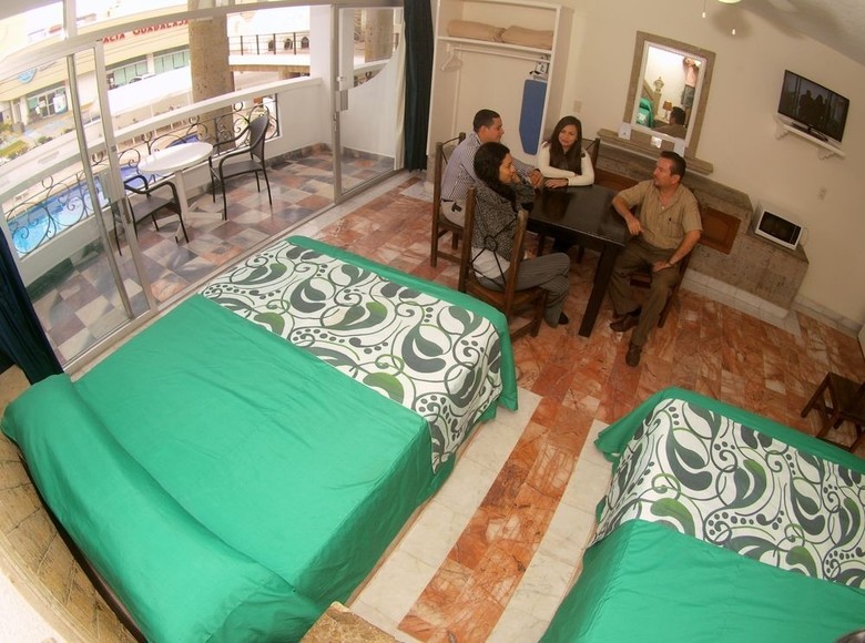 Hotel Solamar Inn