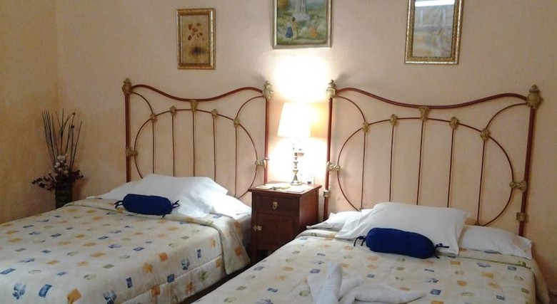 Hostal 62 St. Guesthouse