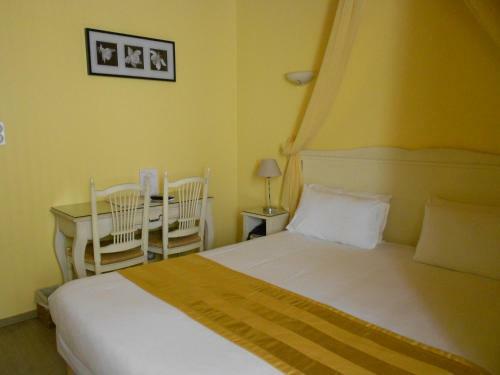 Hotel Le M�di�val