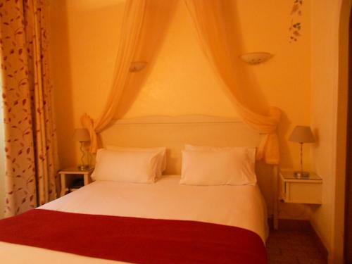 Hotel Le M�di�val