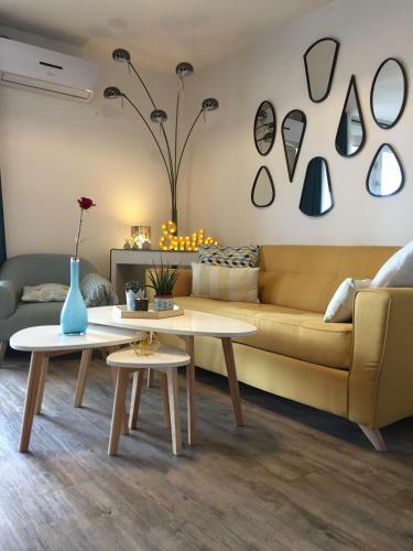 Bed & Breakfast 1 Chambre, 1 P'tit D�j', 1 Sourire