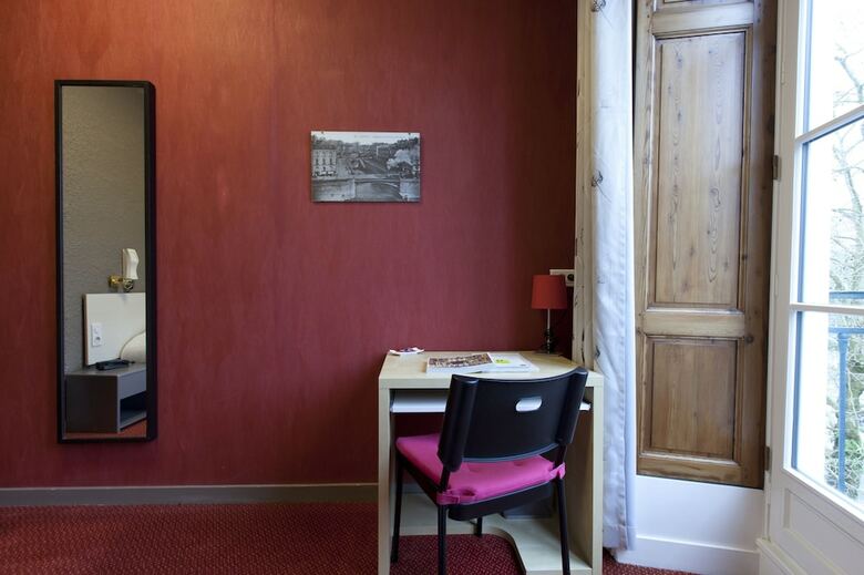 Hotel Logis H�tel Duquesne