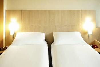 Hotel Ibis Nantes Centre Gare Sud