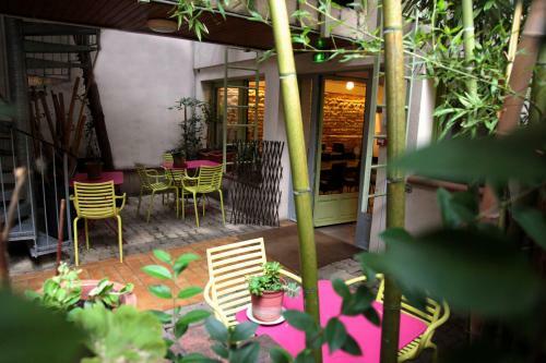Hotel H�tel La Chartreuse