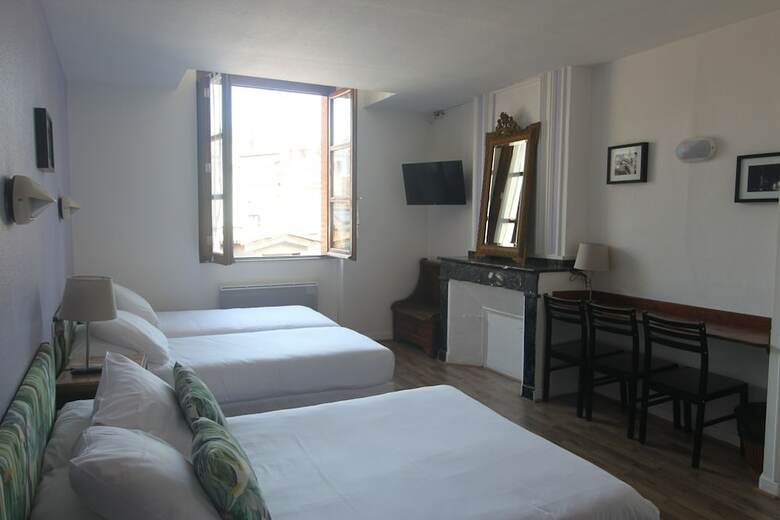 Hotel H�tel Croix Baragnon
