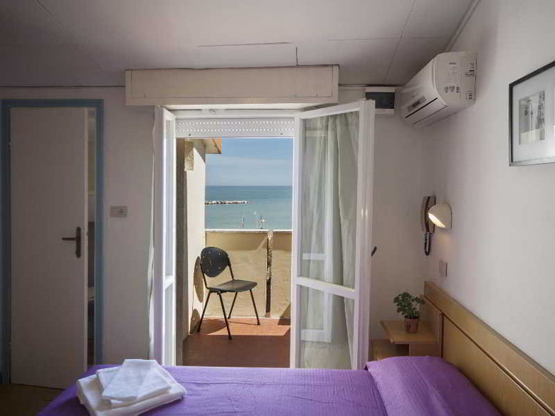 Hotel Gamma