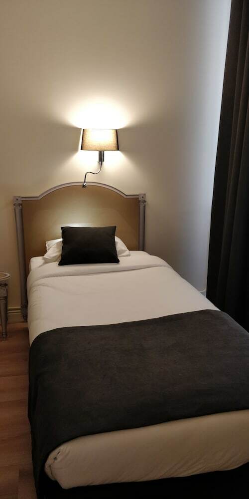 Hotel Acanthe H�tel