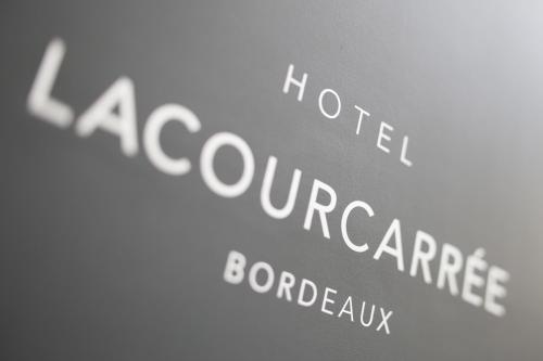 Hotel La Cour Carr�e
