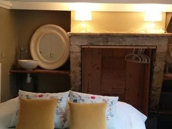 Bed & Breakfast Le Miroir Aux F�es