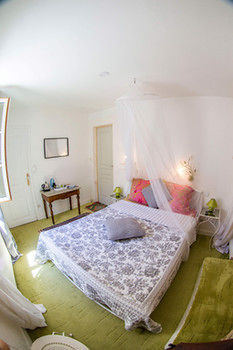 Bed & Breakfast Le Miroir Aux F�es