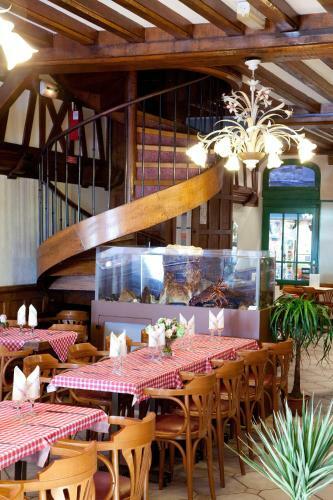 Hotel H�tel La Croix Blanche